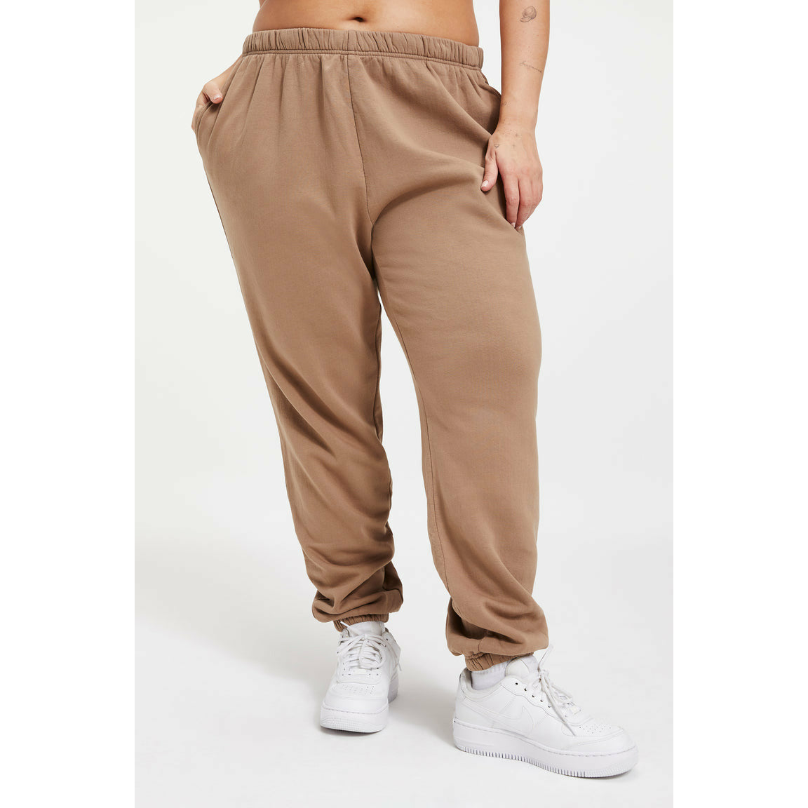 Good american boyfriend sweats deals