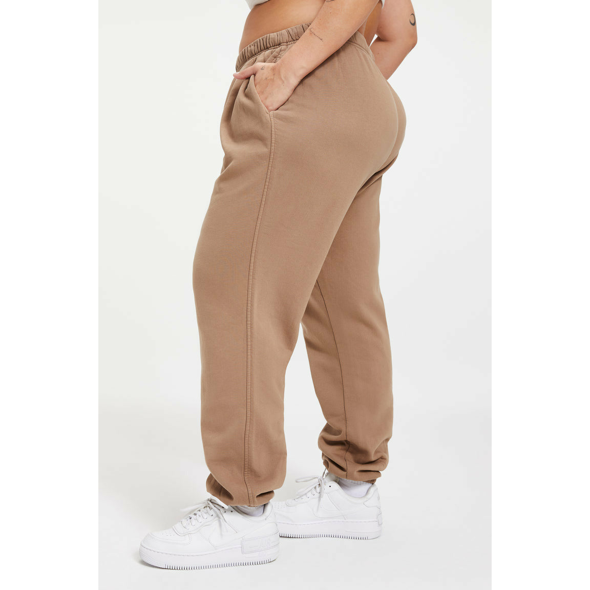 Good American Boyfriend Sweatpant PUTTY001 The Curvy Shop